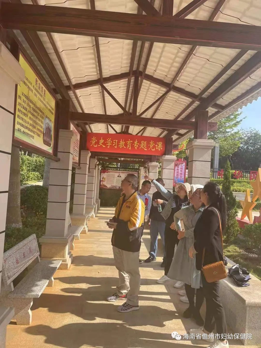 参观红色教育基地，接受革命传统教育(图12)